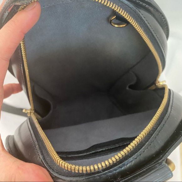 Louis Vuitton epi mabillon backpack M52232 - Picture 4 of 11